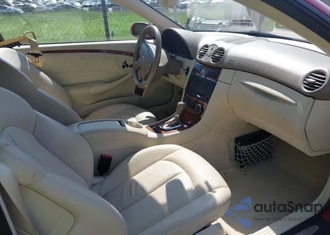 2008 Mercedes-Benz Clk 350 из США, поврежденный, VIN WDBTK56F58T092683